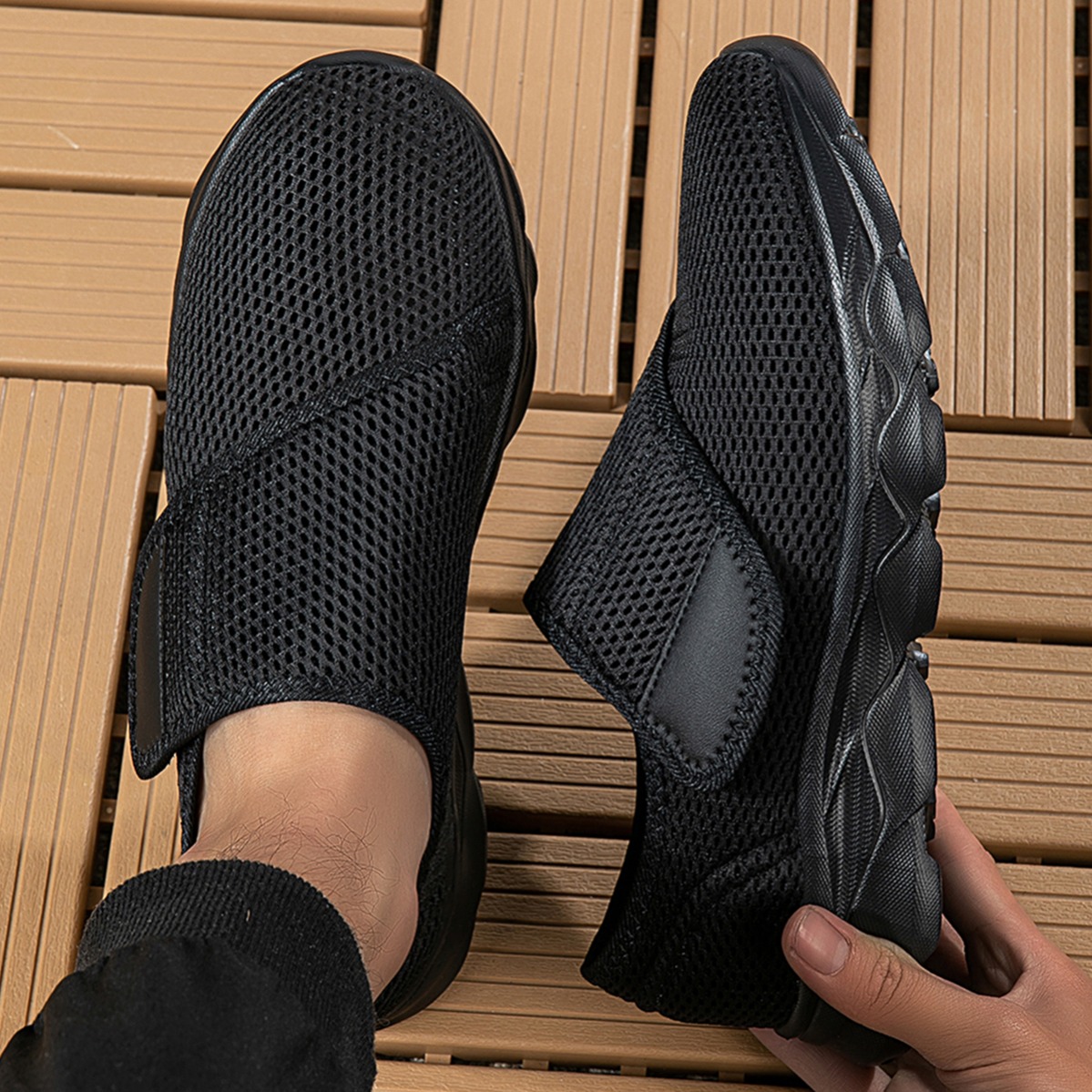 새로운 남성용 통기성 메쉬 워킹화 조절 가능한 벨크로  - Sneaker Box 리뷰 및 가격